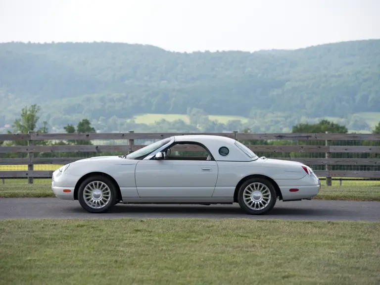 2005 Ford Thunderbird 11th Gen - Image 6 of 22