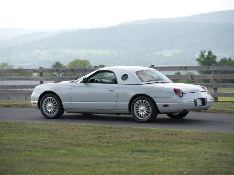 2005 Ford Thunderbird 11th Gen - Image 3 of 22