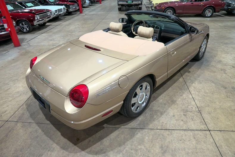 2005 Ford Thunderbird 11th Gen - Image 18 of 31