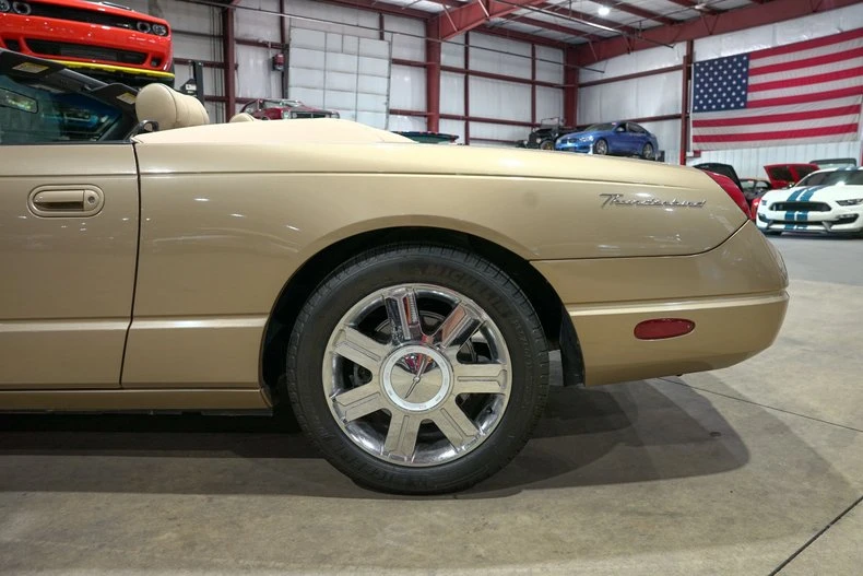 2005 Ford Thunderbird 11th Gen - Image 6 of 31