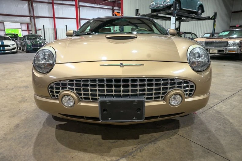 2005 Ford Thunderbird 11th Gen - Image 28 of 31