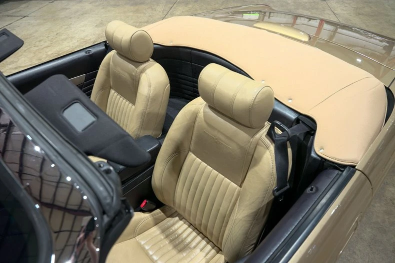 2005 Ford Thunderbird 11th Gen - Image 20 of 31