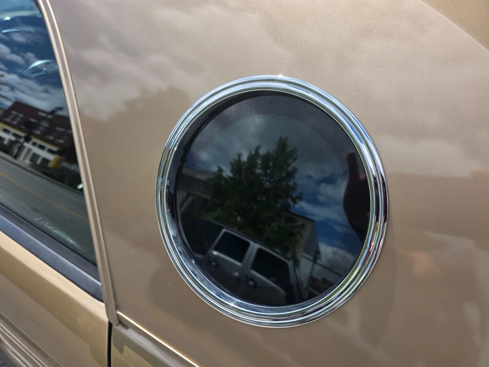 2005 Ford Thunderbird 11th Gen - Image 10 of 31