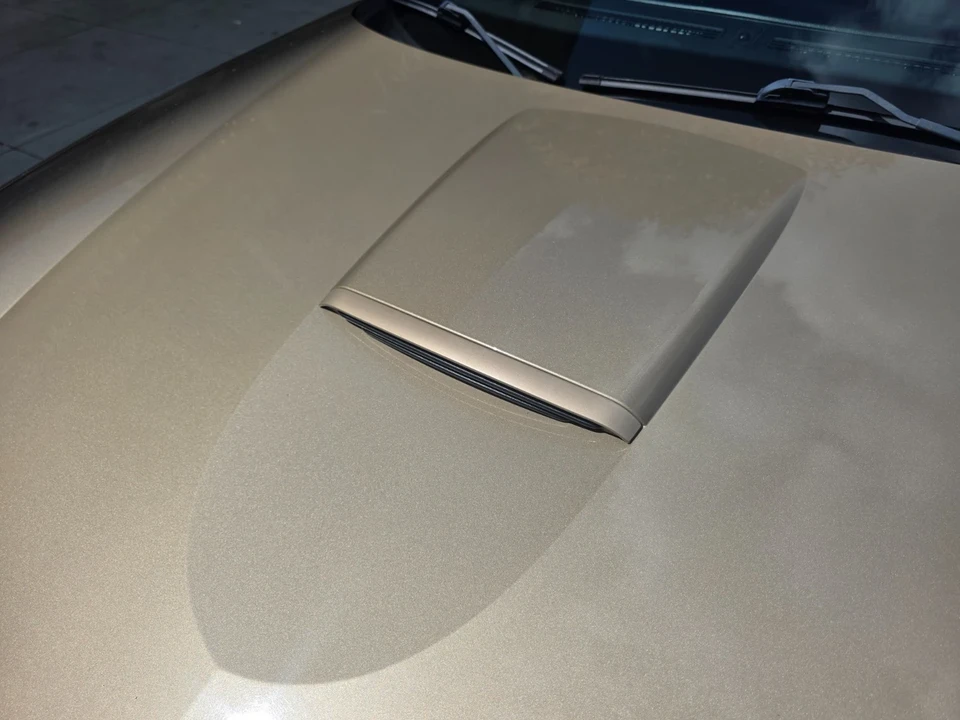 2005 Ford Thunderbird 11th Gen - Image 13 of 31