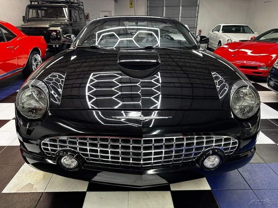 2005 Ford Thunderbird 11th Gen - Image 5 of 24