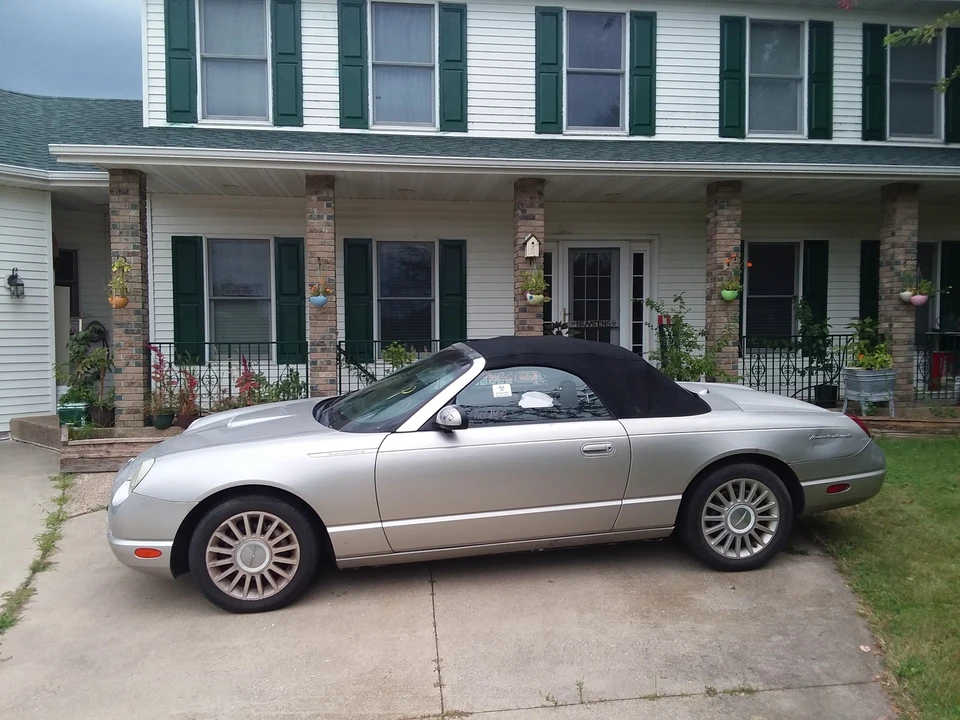 2005 Ford Thunderbird 11th Gen - Image 12 of 12