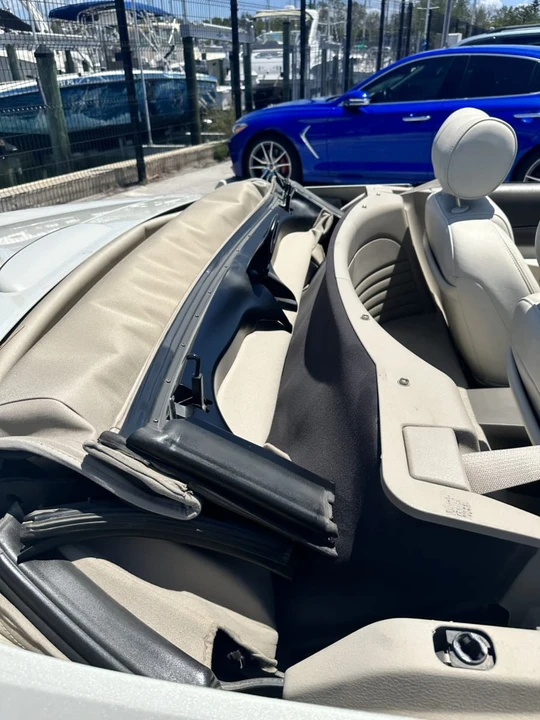 2005 Ford Thunderbird 11th Gen - Image 15 of 27