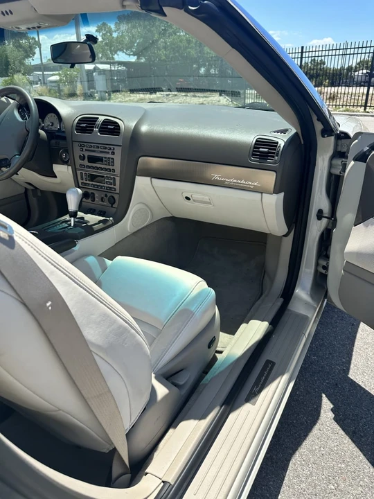 2005 Ford Thunderbird 11th Gen - Image 14 of 27