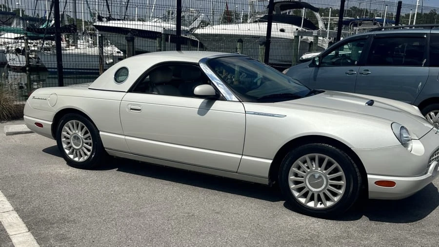 2005 Ford Thunderbird 11th Gen - Image 11 of 27
