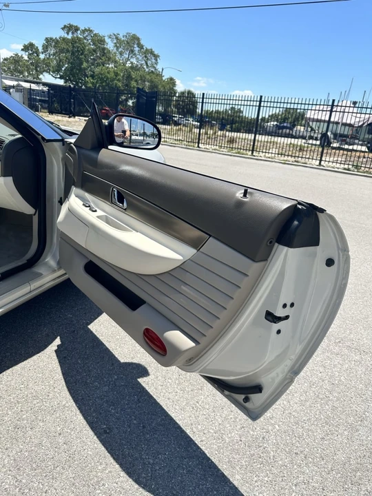 2005 Ford Thunderbird 11th Gen - Image 18 of 27