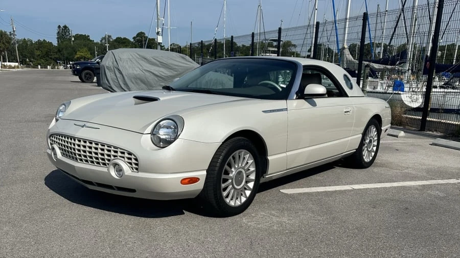 2005 Ford Thunderbird 11th Gen - Image 3 of 27