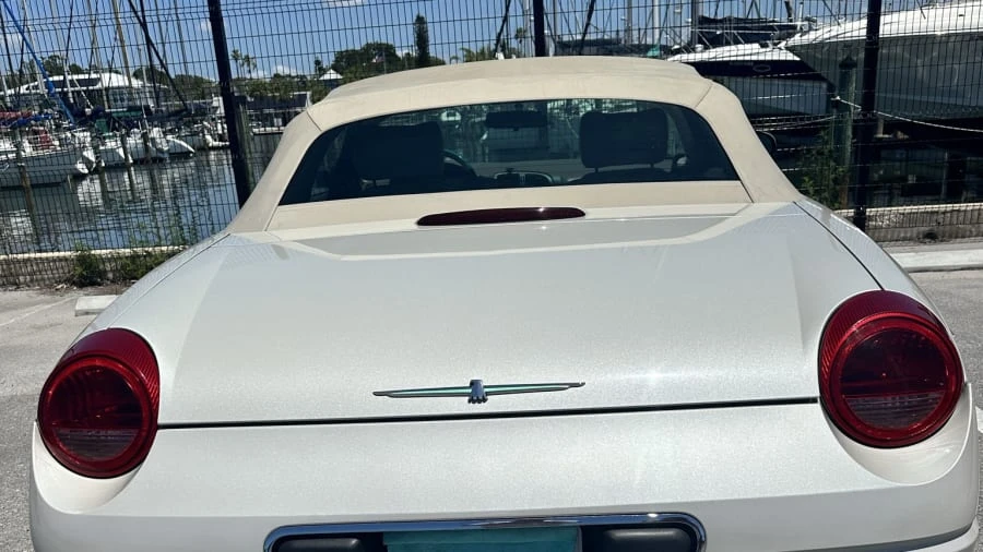 2005 Ford Thunderbird 11th Gen - Image 5 of 27