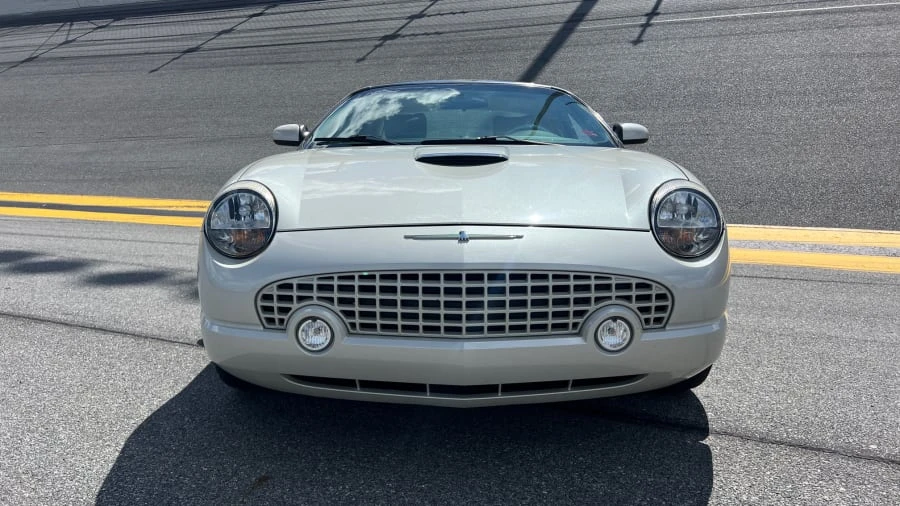 2005 Ford Thunderbird 11th Gen - Image 10 of 17