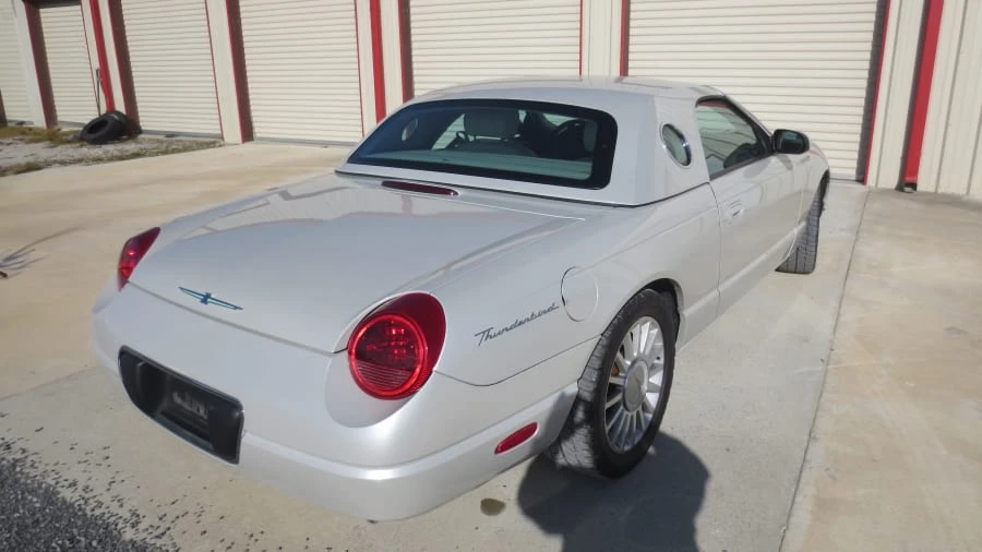 2005 Ford Thunderbird 11th Gen - Image 3 of 11