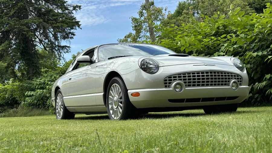 2005 Ford Thunderbird 11th Gen - Image 4 of 16