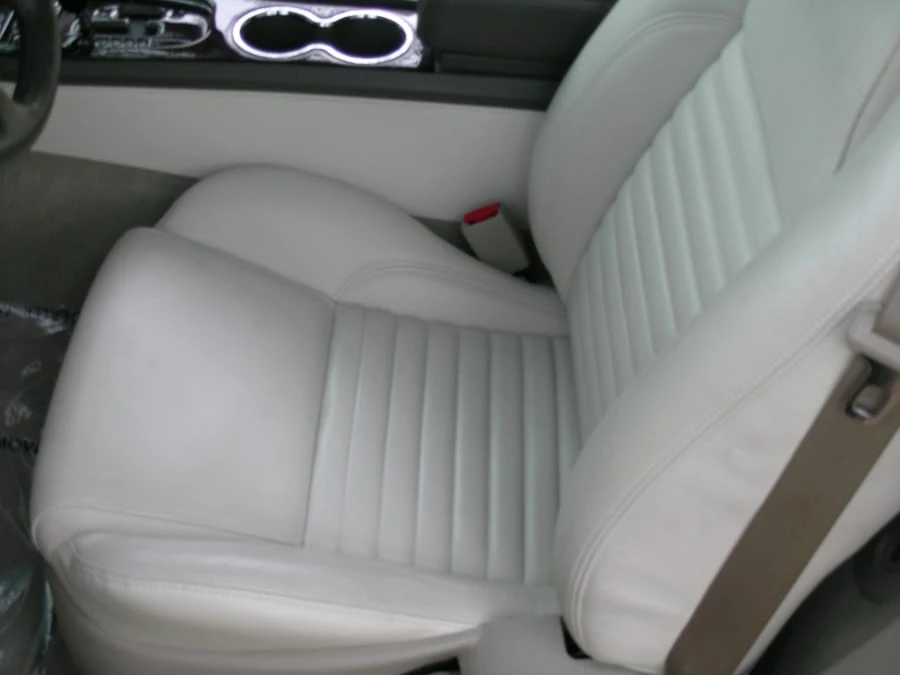 2005 Ford Thunderbird 11th Gen - Image 11 of 16
