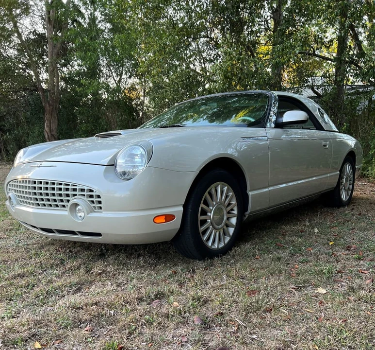 2005 Ford Thunderbird 11th Gen - Image 9 of 16
