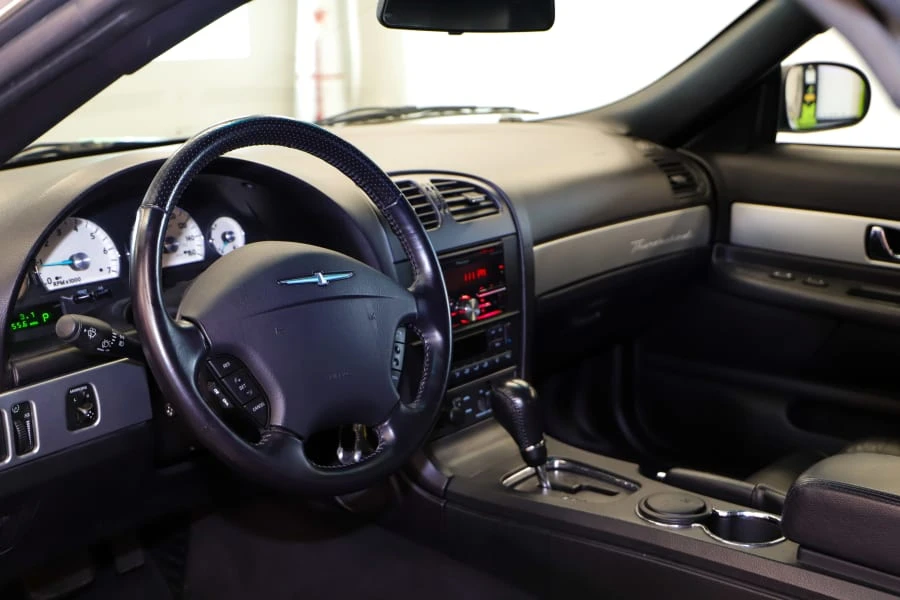 2005 Ford Thunderbird 11th Gen - Image 6 of 8