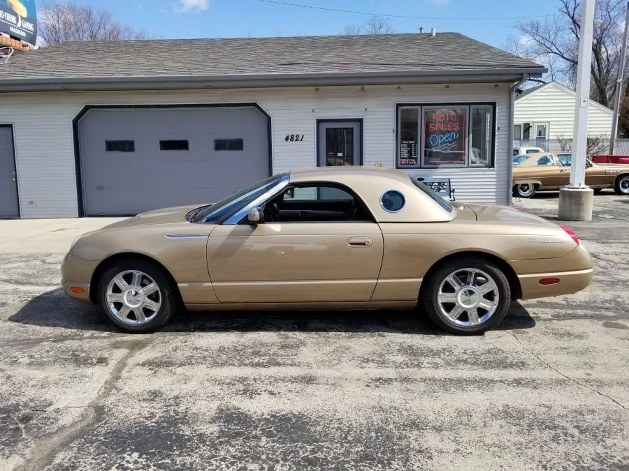 2005 Ford Thunderbird 11th Gen - Image 2 of 12