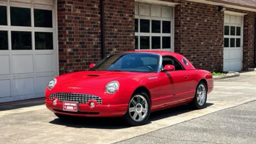 2005 Ford Thunderbird 11th Gen - Image 17 of 19