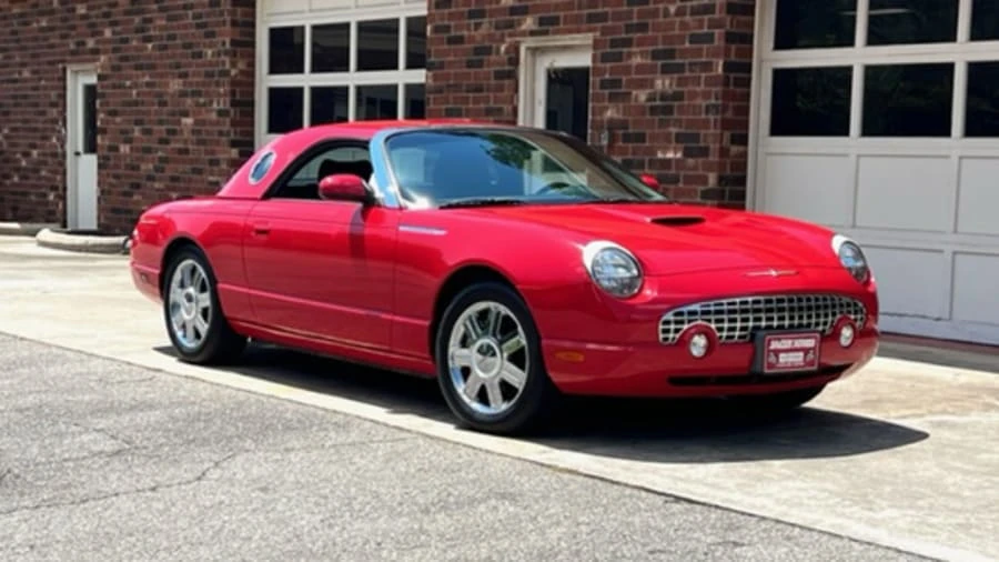 2005 Ford Thunderbird 11th Gen - Image 19 of 19