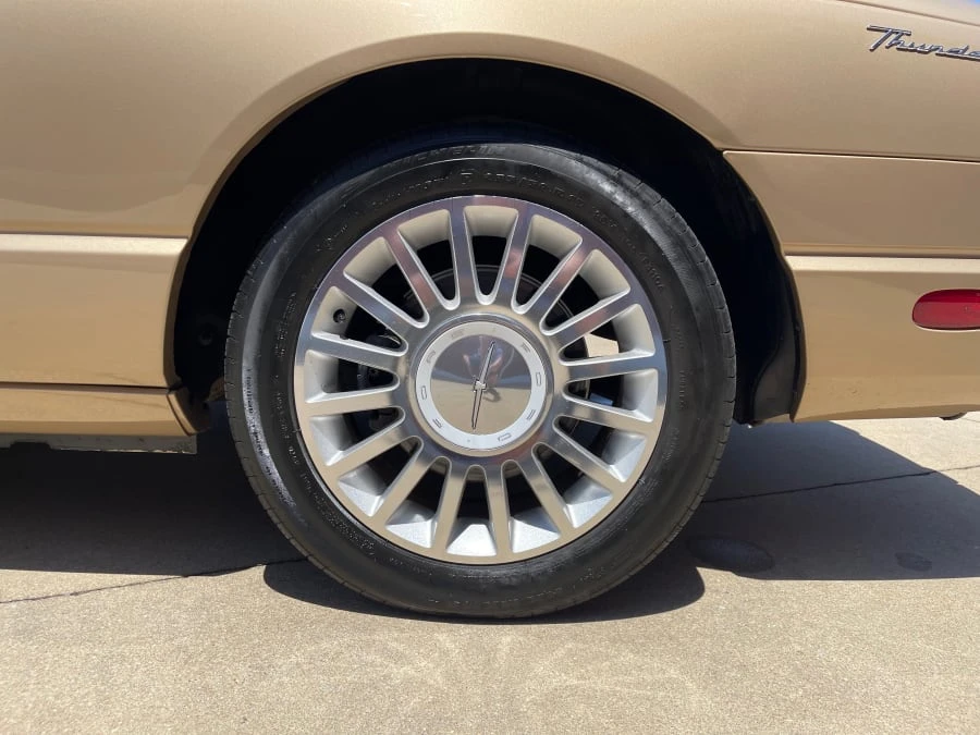 2005 Ford Thunderbird 11th Gen - Image 31 of 31