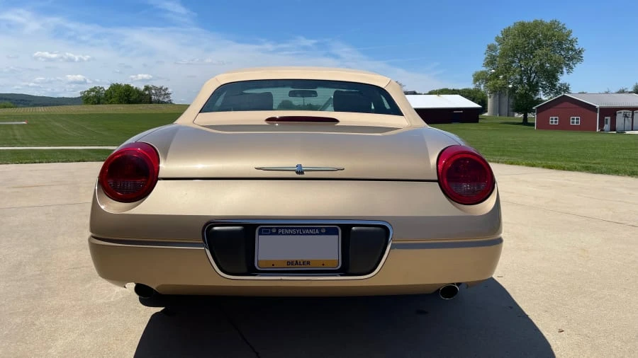 2005 Ford Thunderbird 11th Gen - Image 7 of 31
