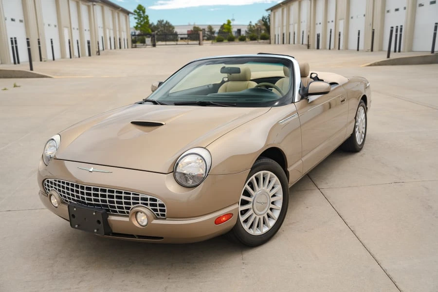 2005 Ford Thunderbird 11th Gen - Image 15 of 31