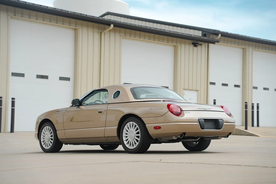 2005 Ford Thunderbird 11th Gen - Image 14 of 31
