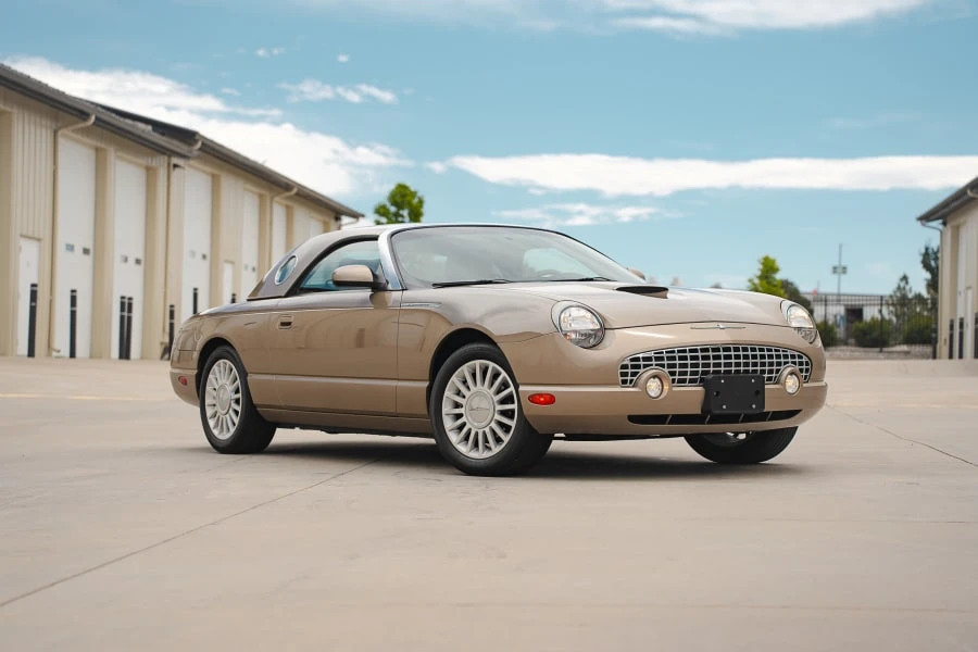 2005 Ford Thunderbird 11th Gen - Image 26 of 31