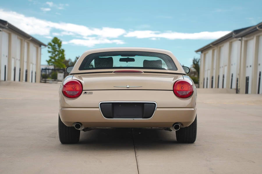 2005 Ford Thunderbird 11th Gen - Image 8 of 31