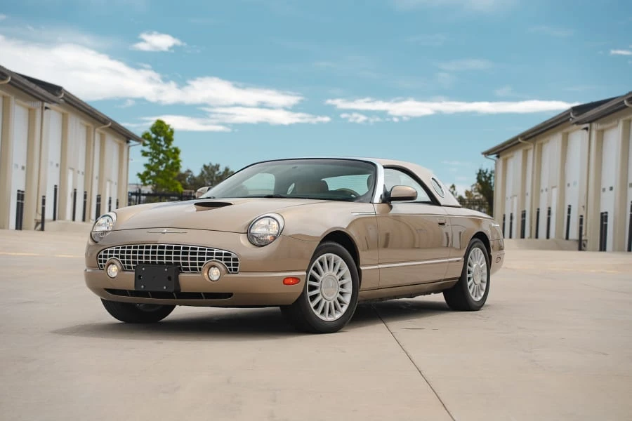 2005 Ford Thunderbird 11th Gen - Image 11 of 31