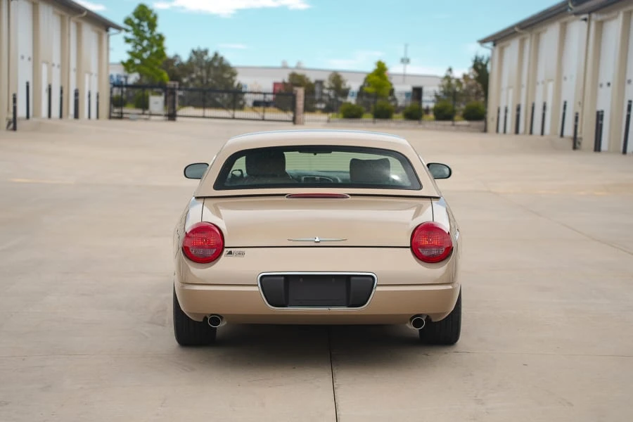 2005 Ford Thunderbird 11th Gen - Image 5 of 31