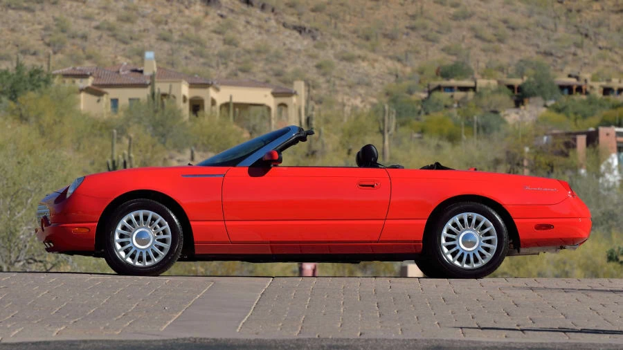 2005 Ford Thunderbird 11th Gen - Image 2 of 25