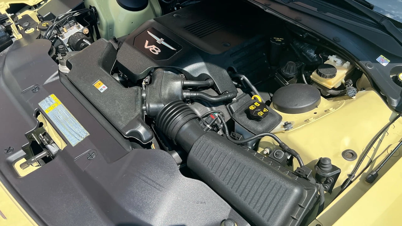 2005 Ford Thunderbird 11th Gen - Image 6 of 7