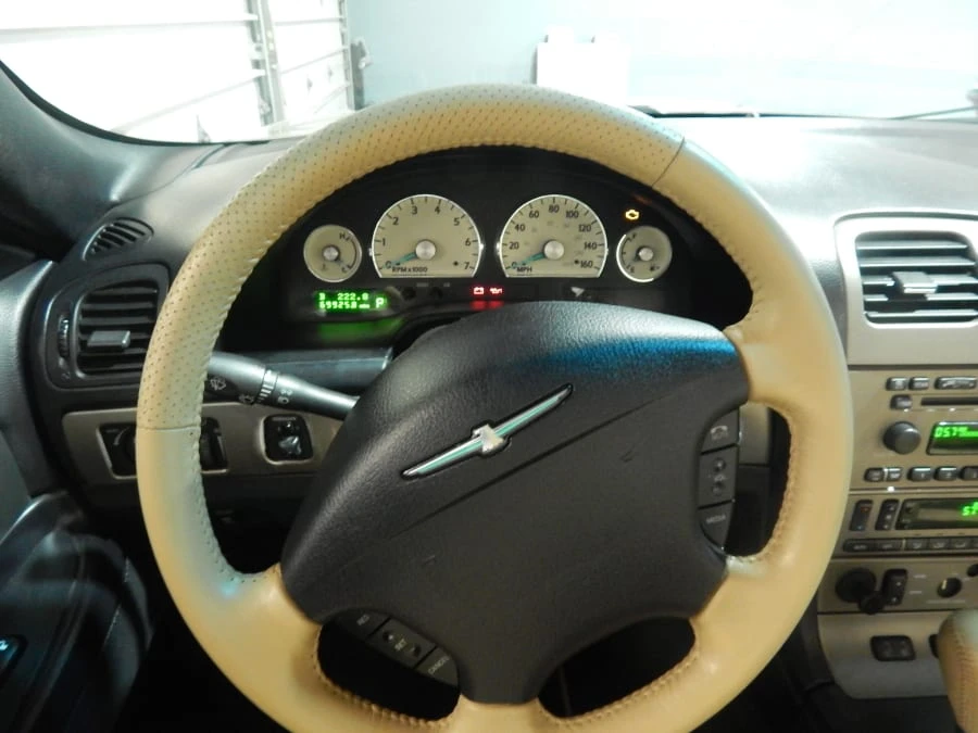 2005 Ford Thunderbird 11th Gen - Image 4 of 11