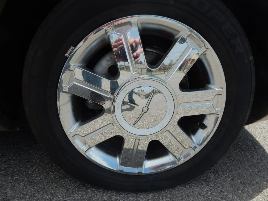 2005 Ford Thunderbird 11th Gen - Image 8 of 11