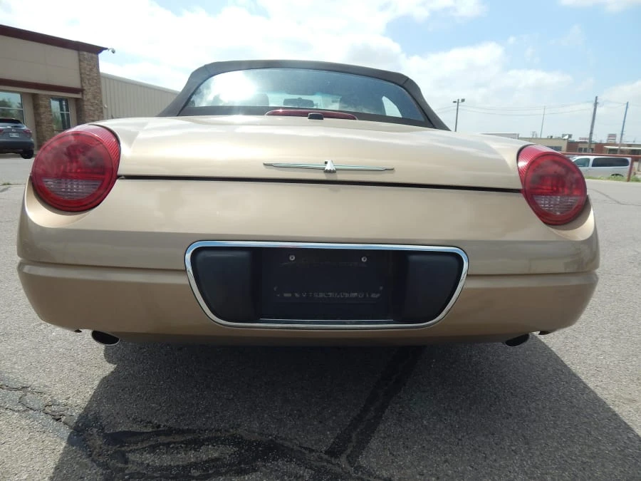 2005 Ford Thunderbird 11th Gen - Image 9 of 11