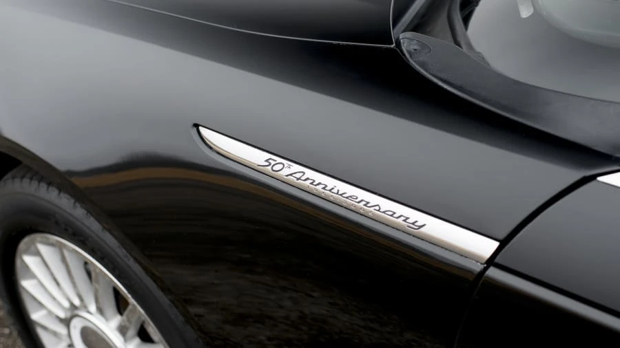 2005 Ford Thunderbird 11th Gen - Image 10 of 12