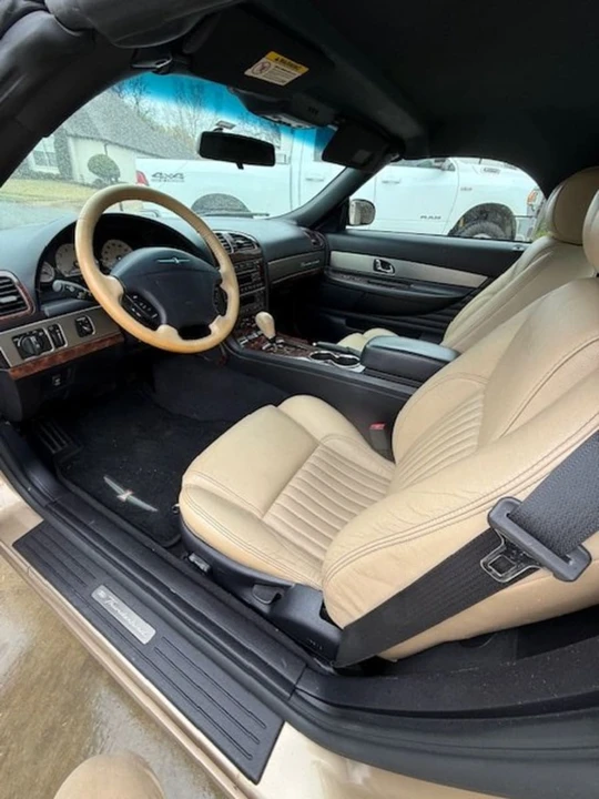 2005 Ford Thunderbird 11th Gen - Image 14 of 25