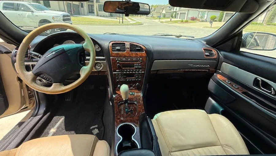 2005 Ford Thunderbird 11th Gen - Image 12 of 25