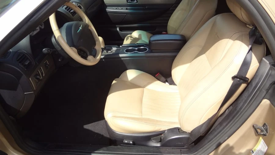 2005 Ford Thunderbird 11th Gen - Image 2 of 16