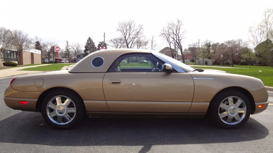 2005 Ford Thunderbird 11th Gen - Image 16 of 16