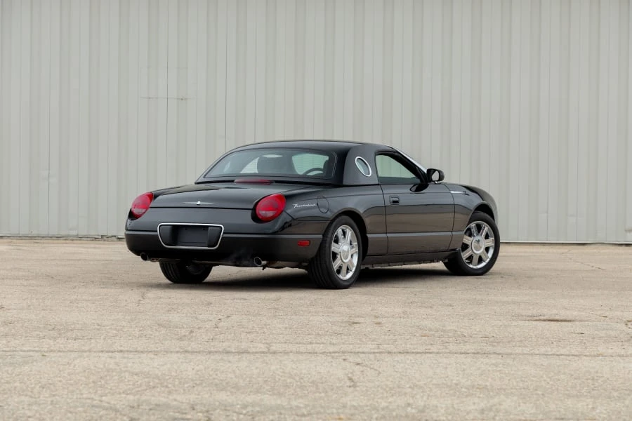 2005 Ford Thunderbird 11th Gen - Image 3 of 31