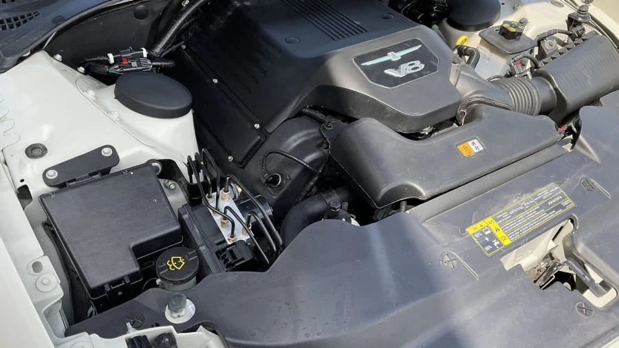 2005 Ford Thunderbird 11th Gen - Image 6 of 17