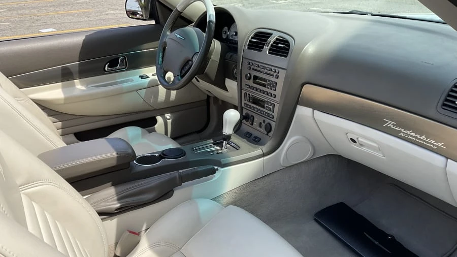 2005 Ford Thunderbird 11th Gen - Image 8 of 17