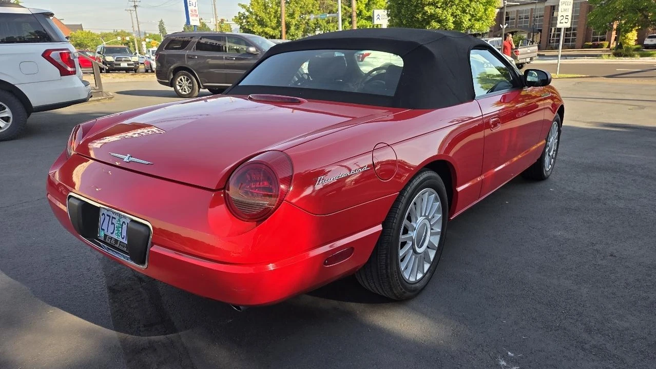 2005 Ford Thunderbird 11th Gen - Image 9 of 26