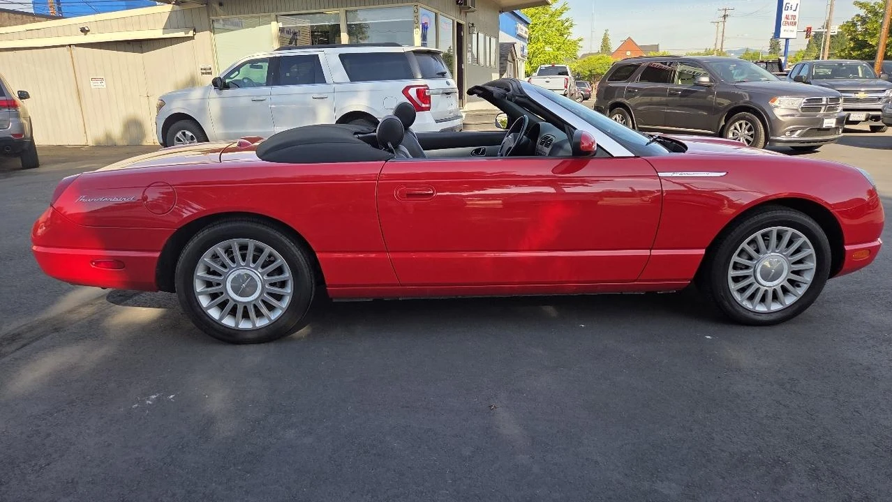 2005 Ford Thunderbird 11th Gen - Image 18 of 26