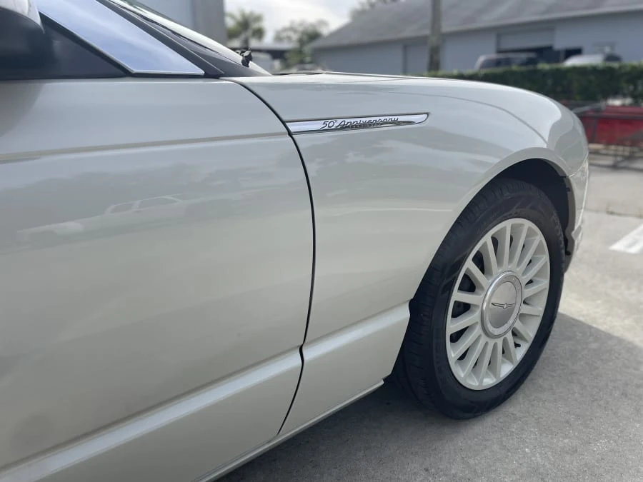 2005 Ford Thunderbird 11th Gen - Image 8 of 21