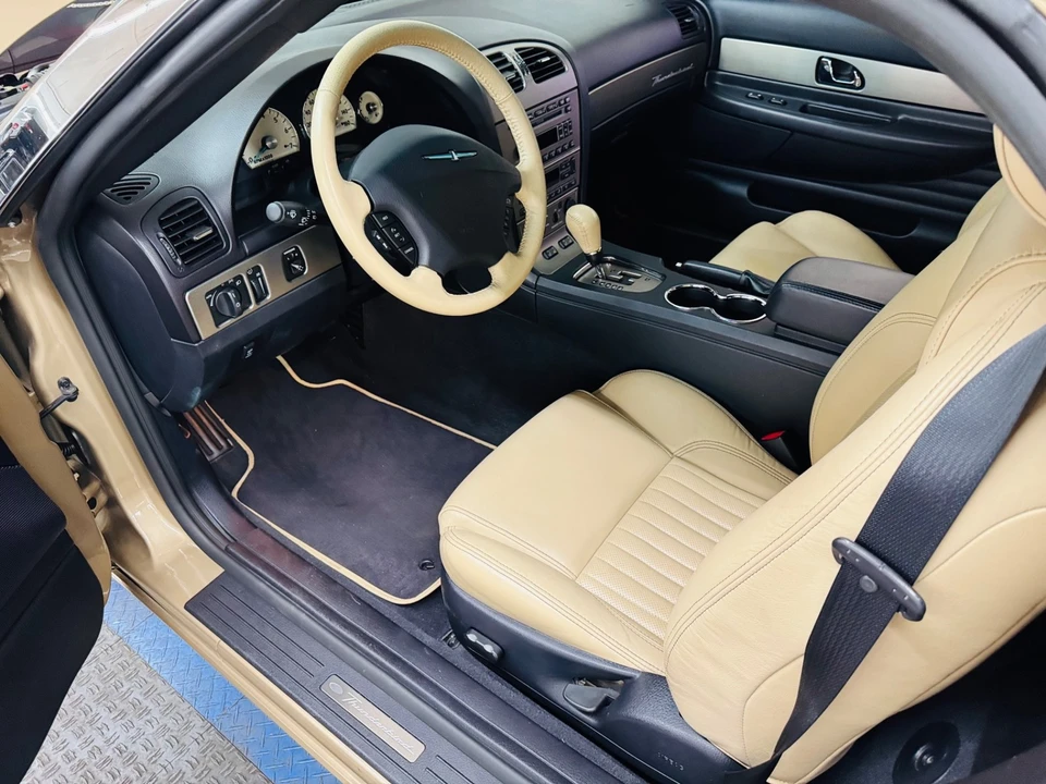 2005 Ford Thunderbird 11th Gen - Image 20 of 31